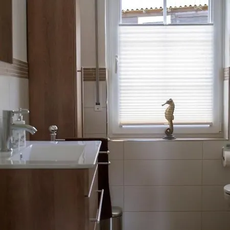 Apartment Wellness-ferienwohnung-eifel Ernstbergblick 2 *